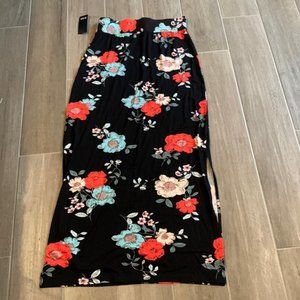 Beautiful ANA maxi skirt called Eliza black floral small. Brand new with tag!